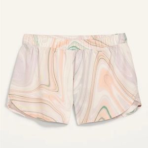 NWT- “Swirl Pop”Run Shorts/Mid rise stretch-tech dolphin-hem 3 inch inseam